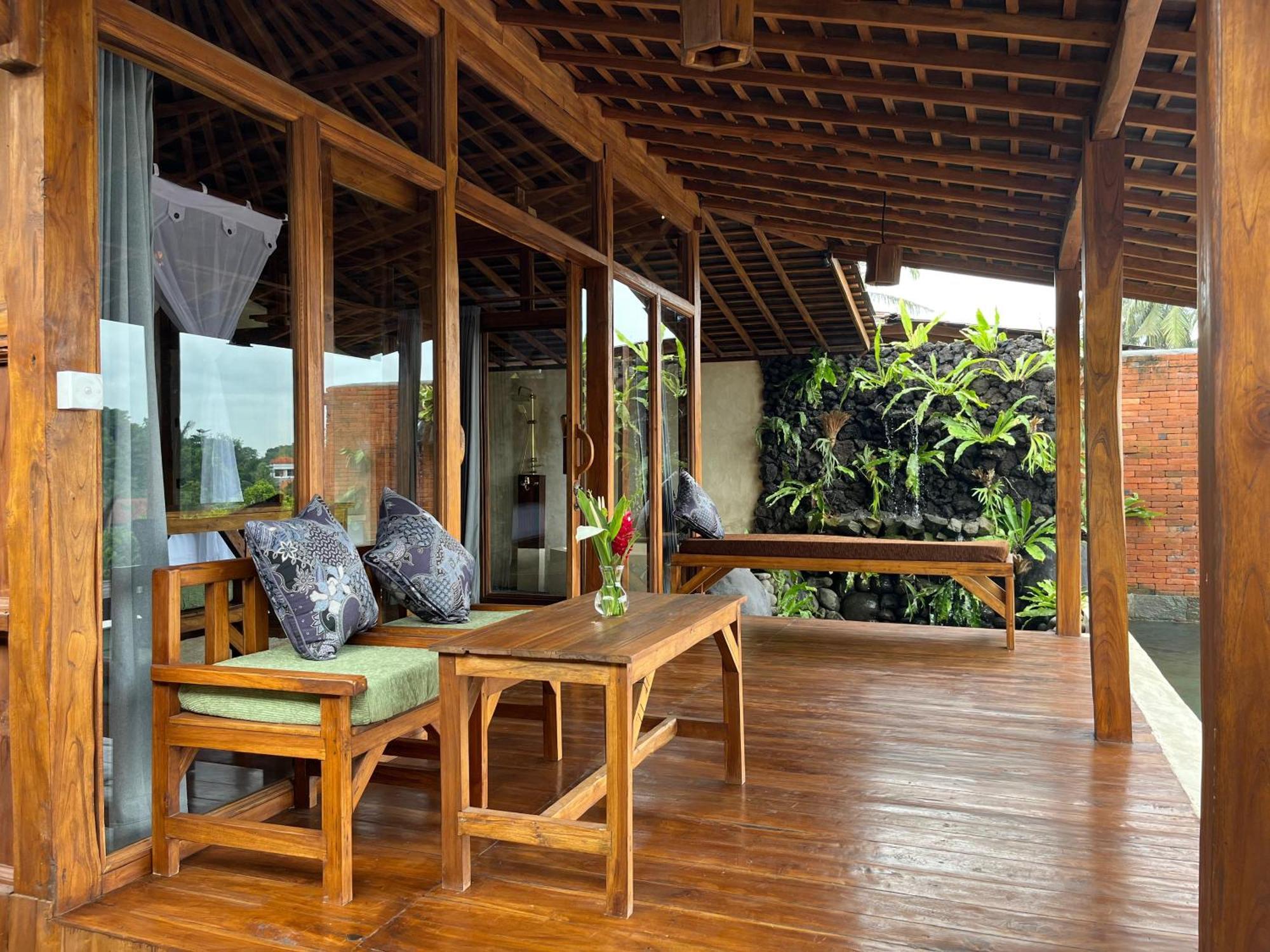 Joglo Organik Guesthouse Ubud  Ngoại thất bức ảnh