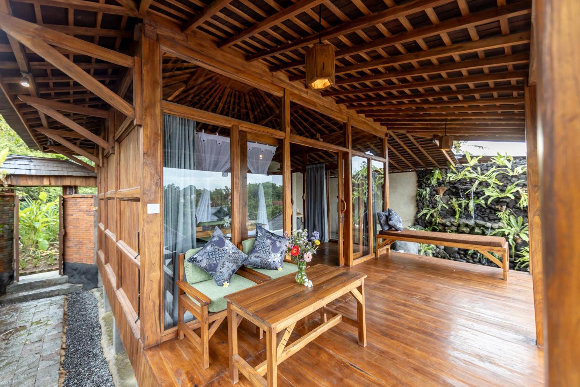 Joglo Organik Guesthouse Ubud  Ngoại thất bức ảnh
